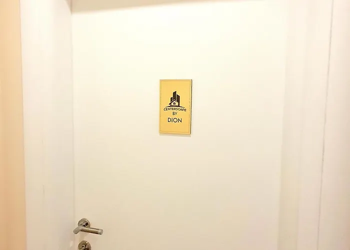 Centerscape - Studio By Dion Lägenhet Tirana